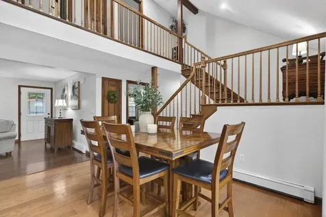 8 Greenwood Road Weare NH 03281
