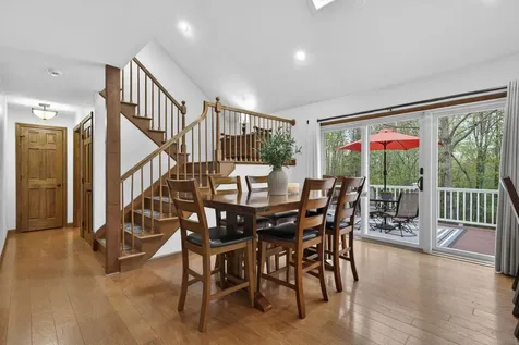 8 Greenwood Road Weare NH 03281