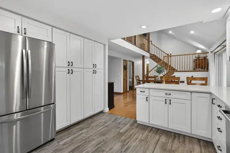 8 Greenwood Road Weare NH 03281