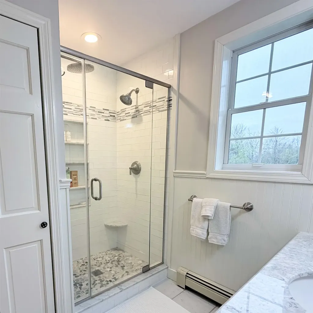 137 Sargent Road Holderness NH 03245