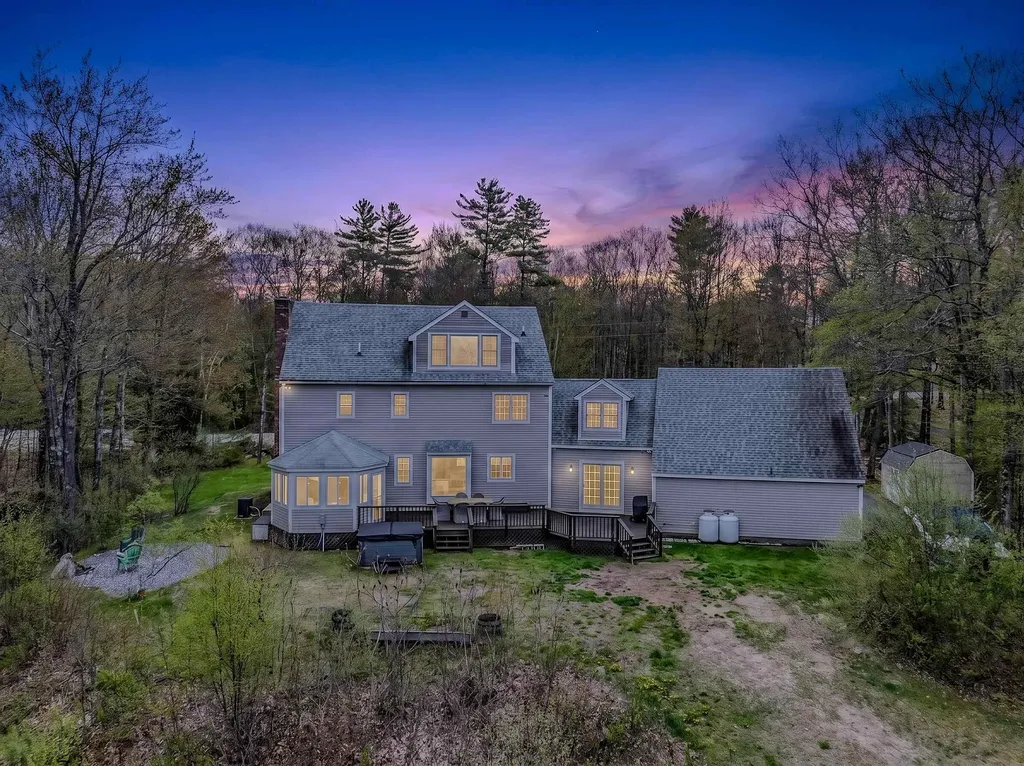 137 Sargent Road Holderness NH 03245