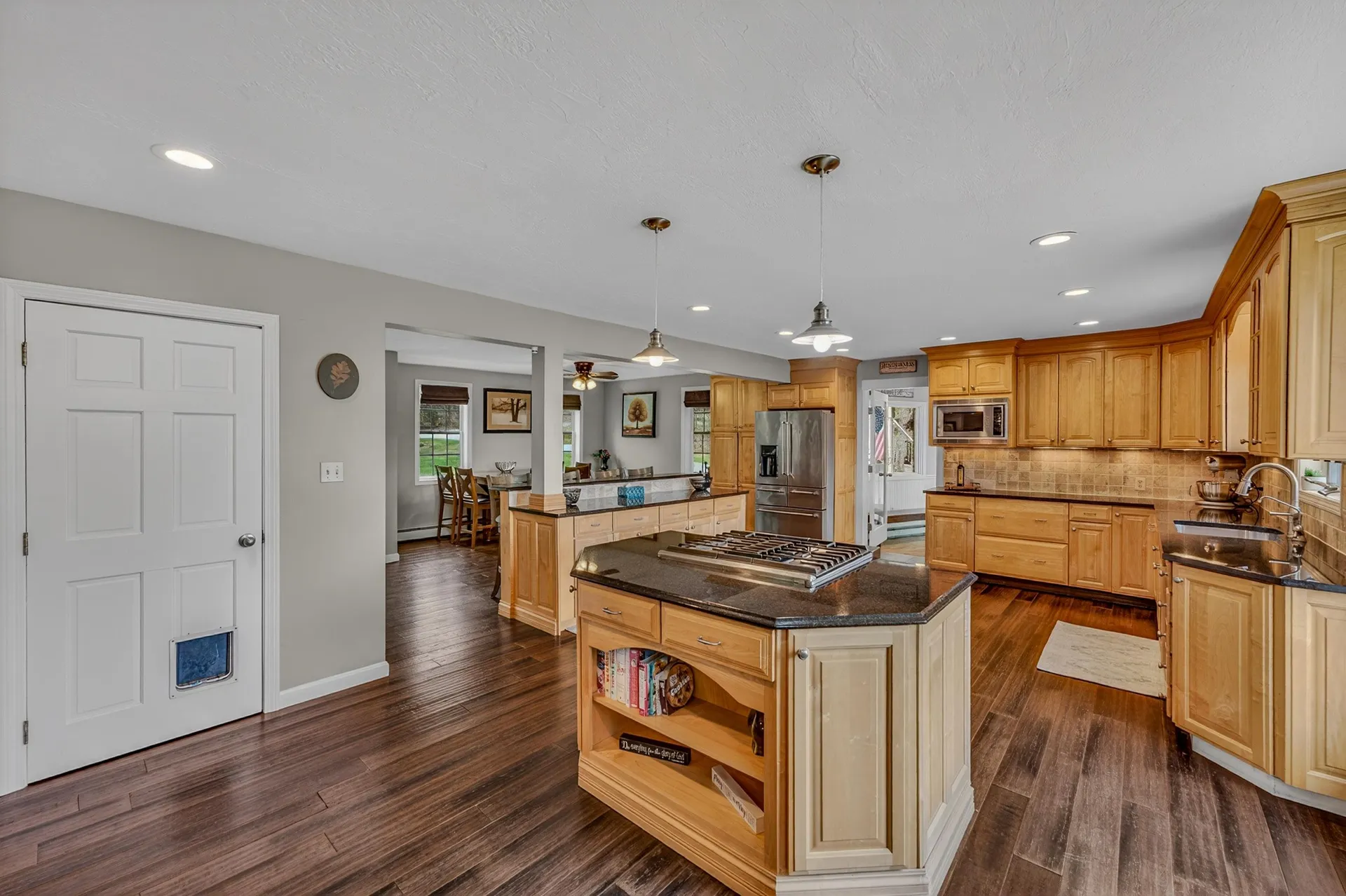 137 Sargent Road Holderness NH 03245