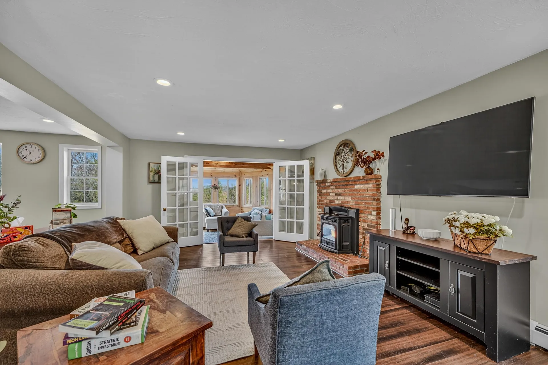 137 Sargent Road Holderness NH 03245