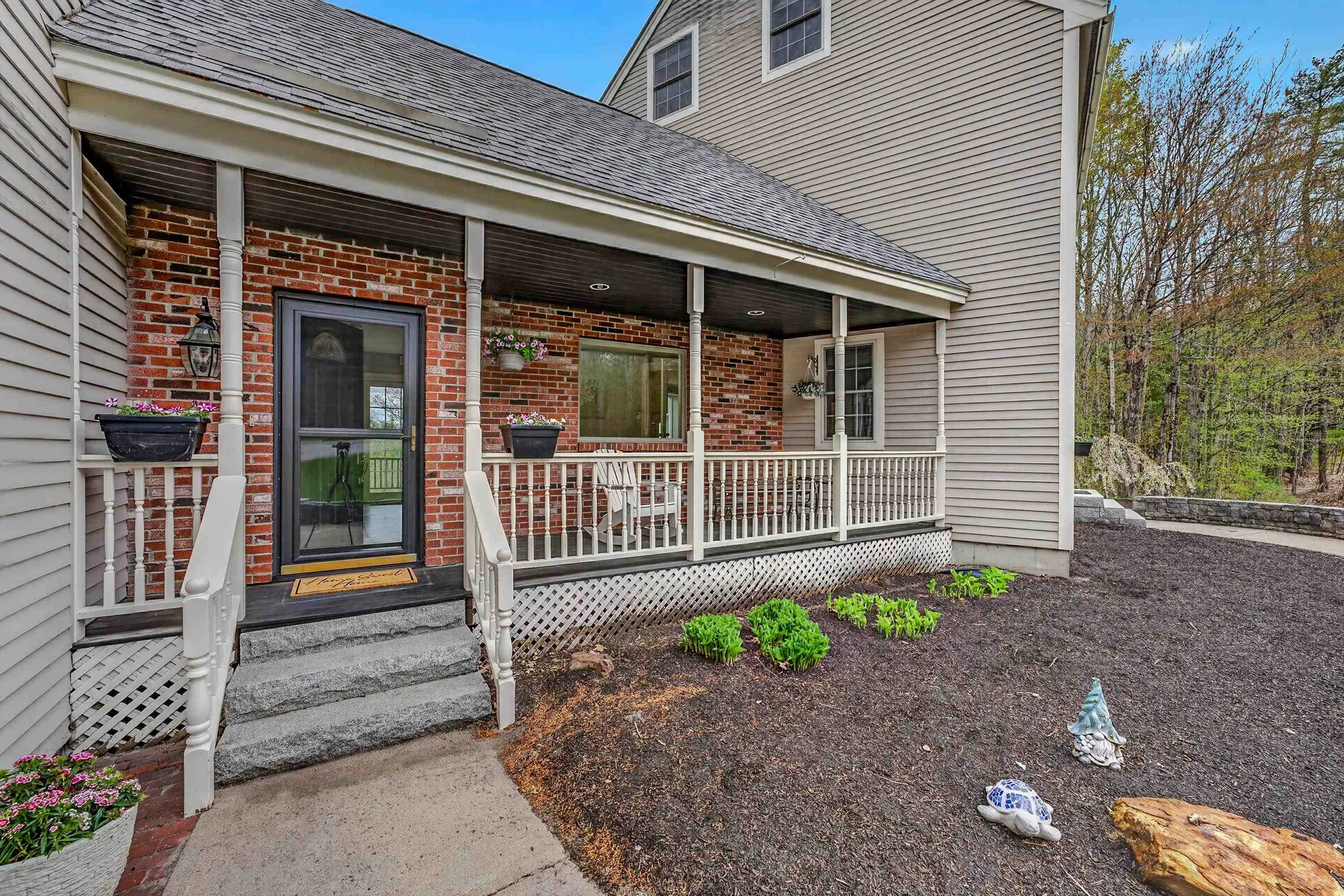 137 Sargent Road Holderness NH 03245