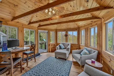 137 Sargent Road Holderness NH 03245