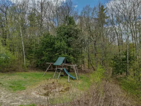 137 Sargent Road Holderness NH 03245