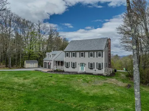 137 Sargent Road Holderness NH 03245