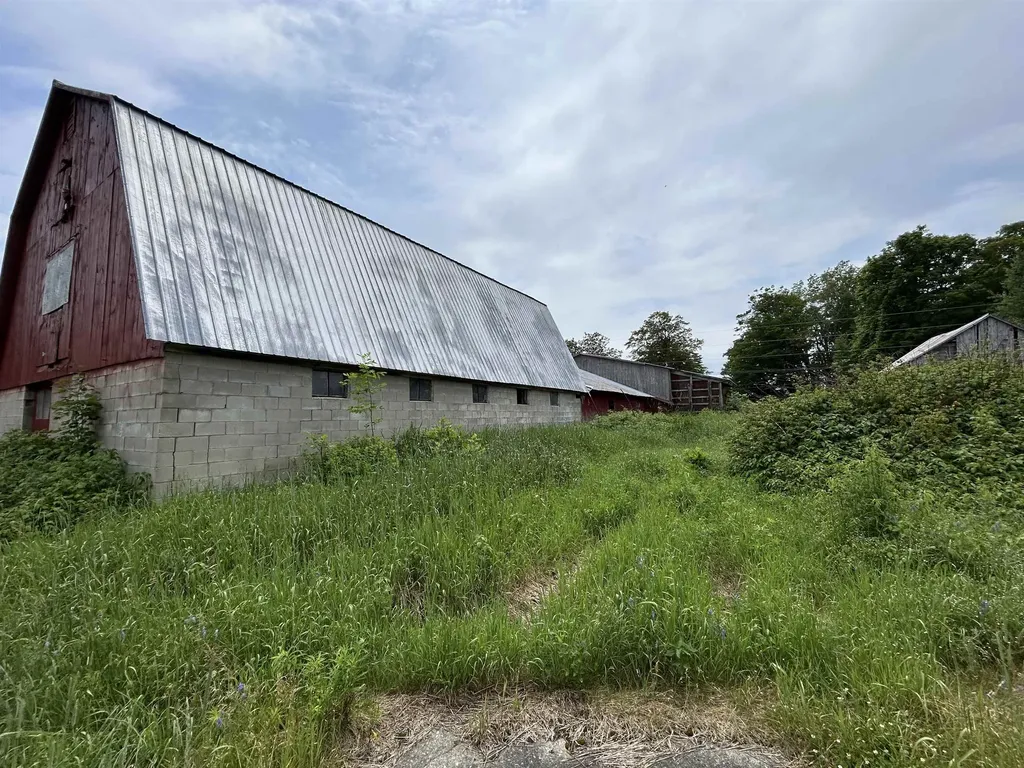 6036 Jacksonville Stage Road Halifax VT 05358