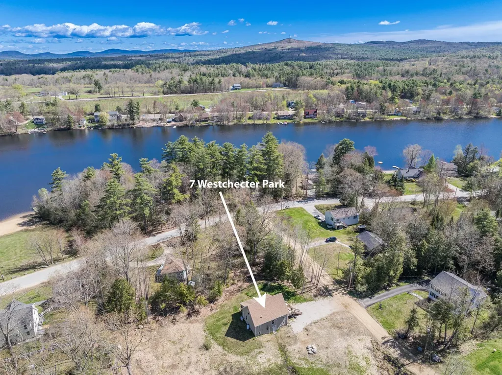 7 Westchester Park Barnstead NH 03225