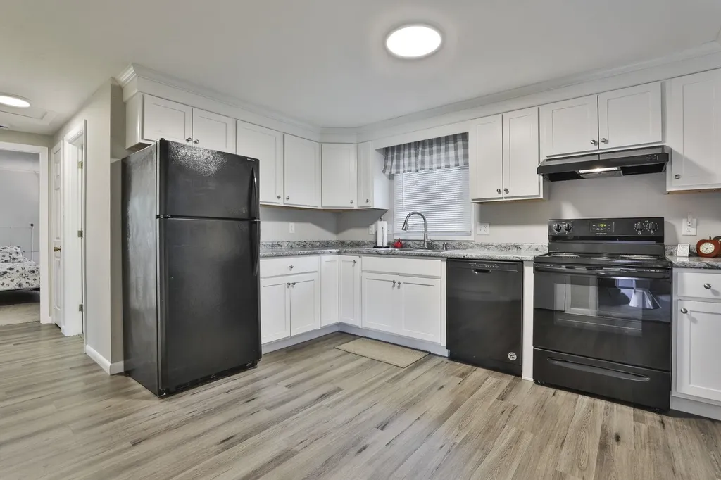 59 Crosby Street Milford NH 03055