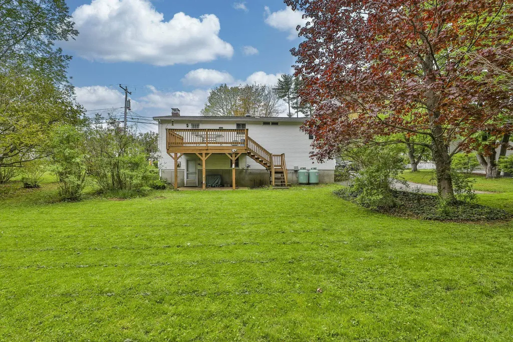 59 Crosby Street Milford NH 03055