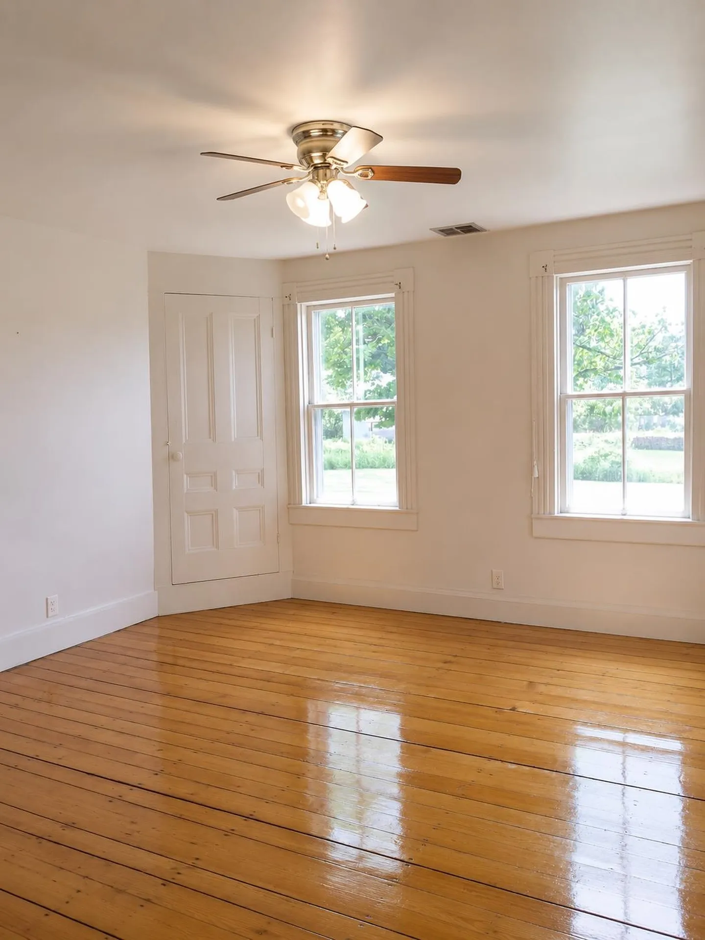 15 Daniels W Road Albany VT 05845