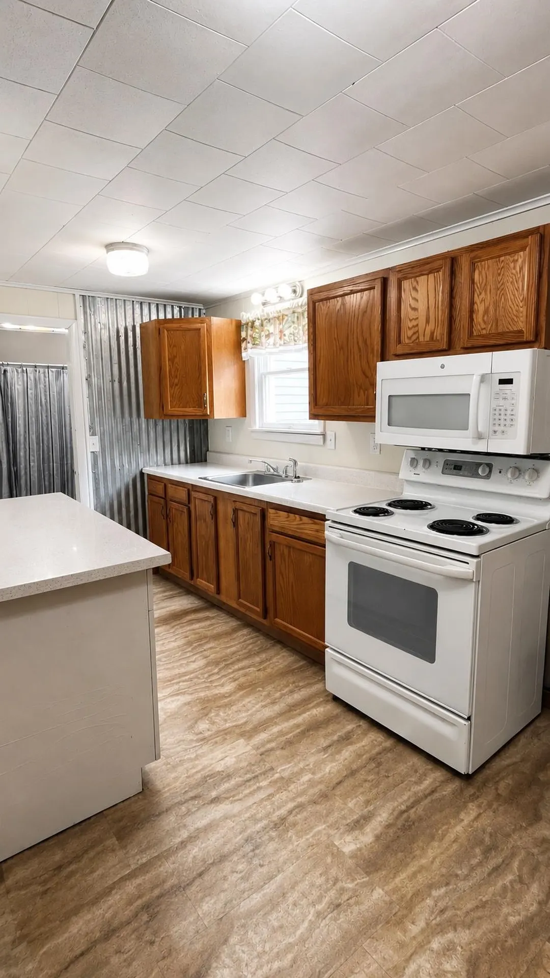 15 Daniels W Road Albany VT 05845