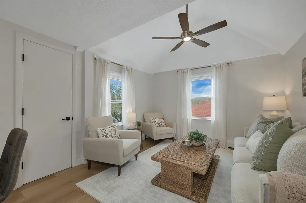 9 Elm Street Milton NH 03851