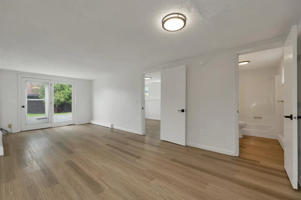 9 Elm Street Milton NH 03851