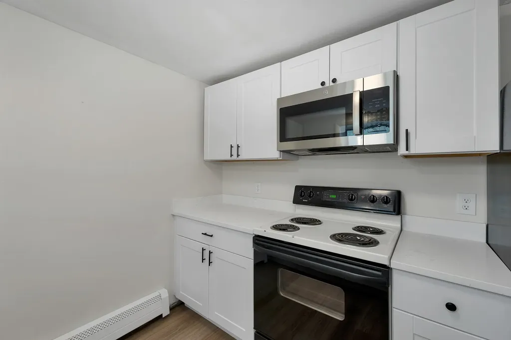 9 Elm Street Milton NH 03851