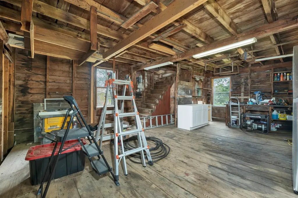 9 Elm Street Milton NH 03851