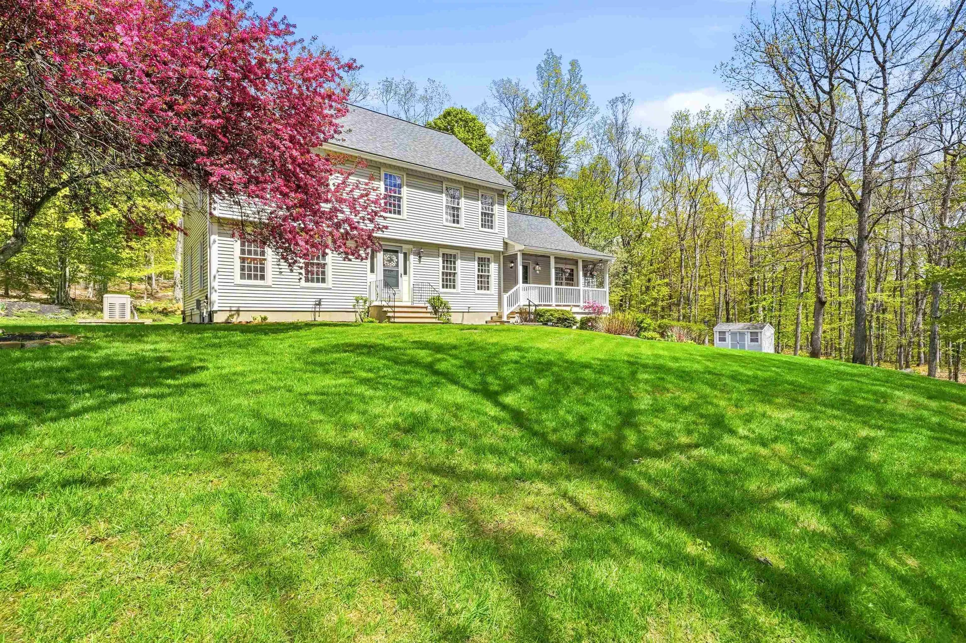 33 Brook Road Amherst NH 03031
