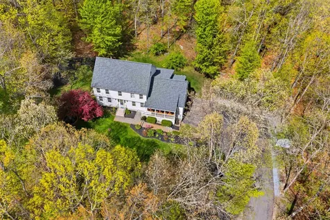 33 Brook Road Amherst NH 03031