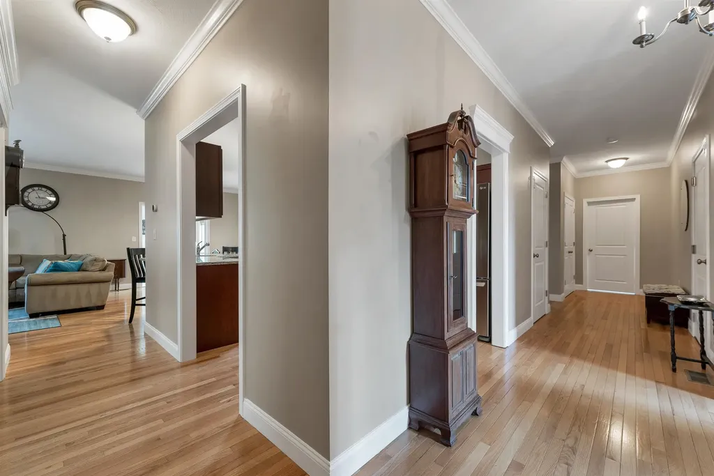 20 Brookview Road Windham NH 03087