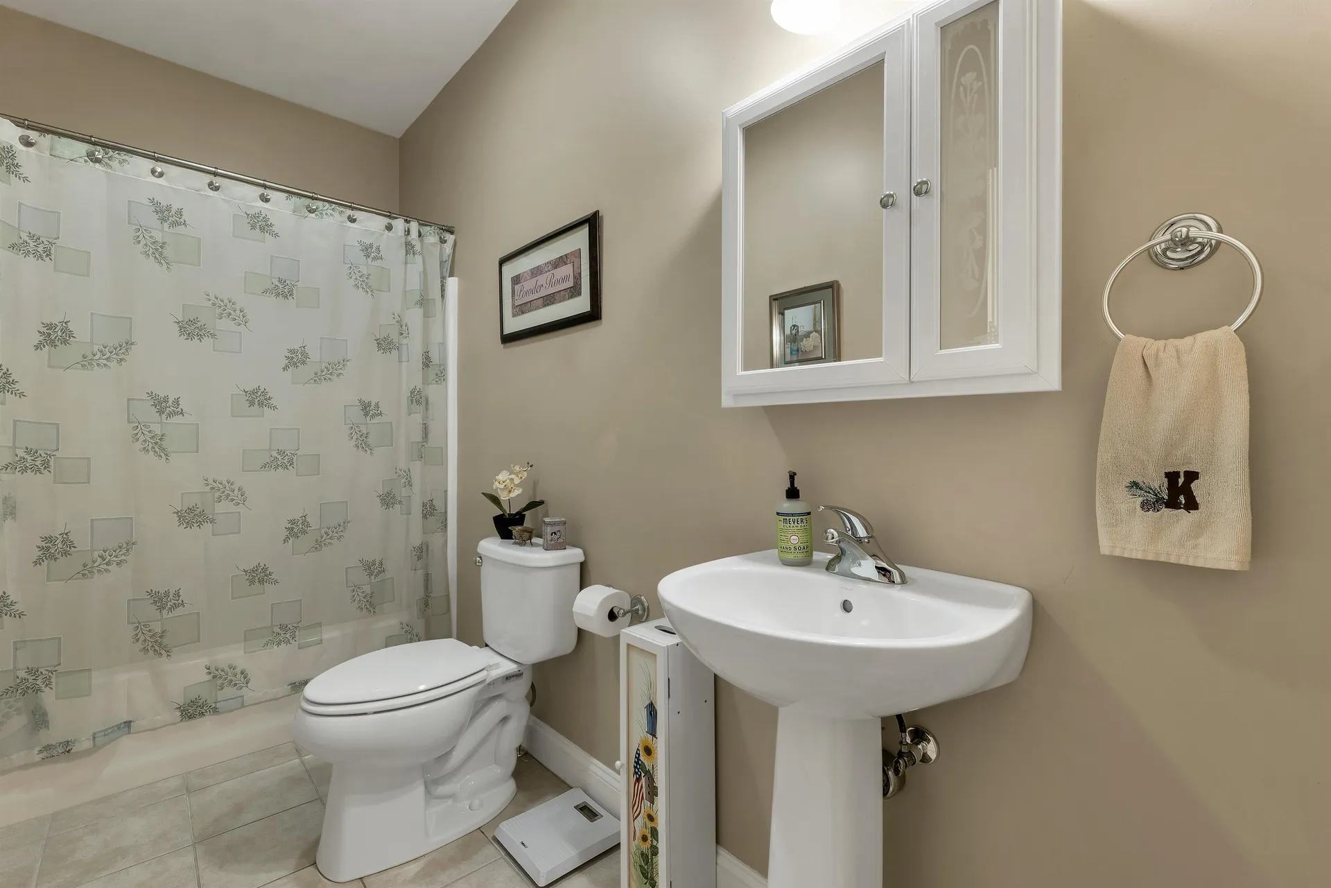 20 Brookview Road Windham NH 03087