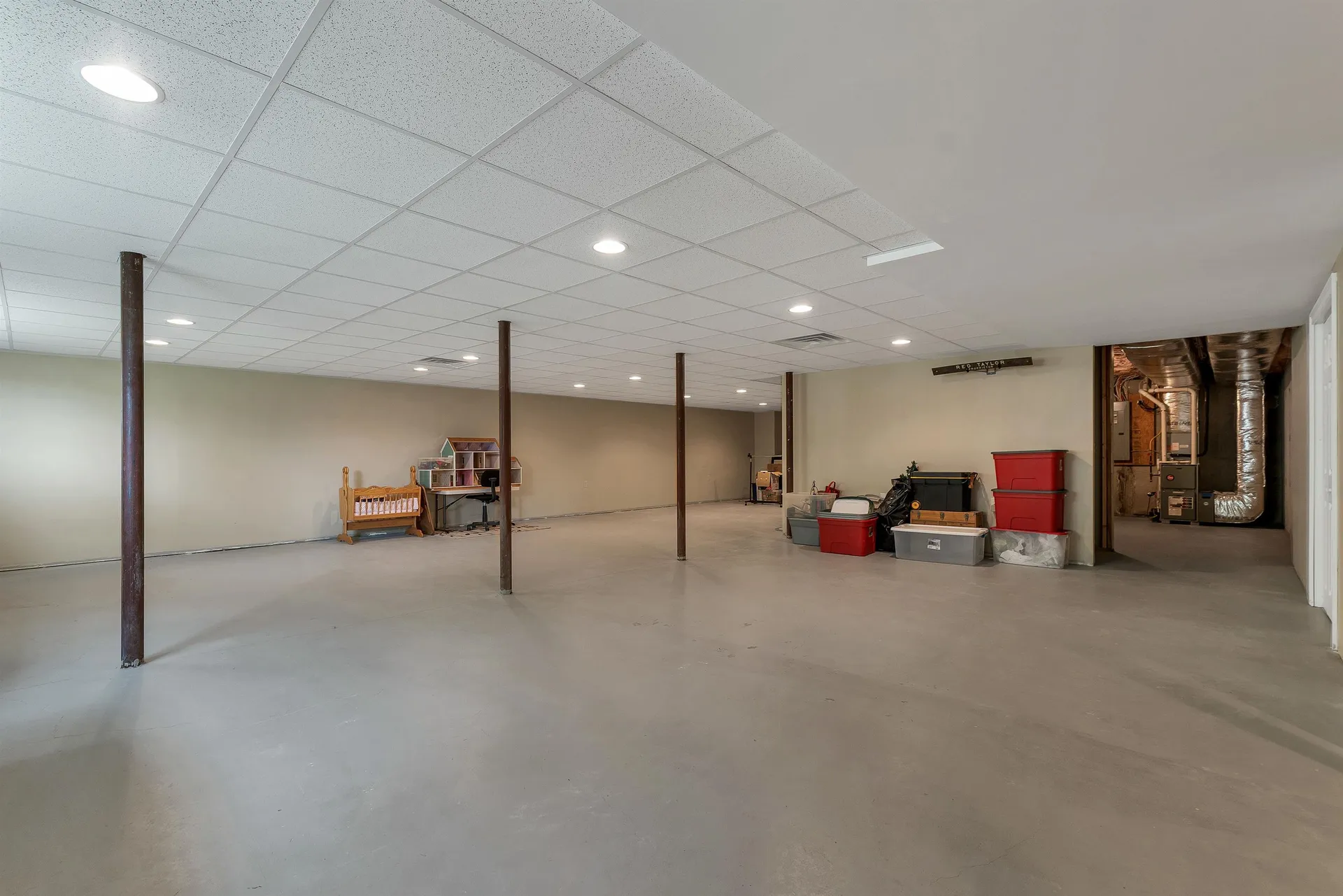 20 Brookview Road Windham NH 03087