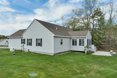20 Brookview Road Windham NH 03087