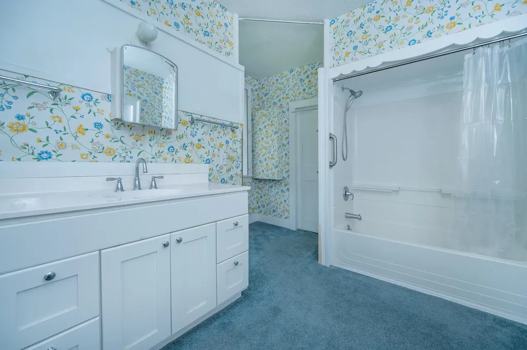 187 Bragg Hill Road Fairlee VT 05045