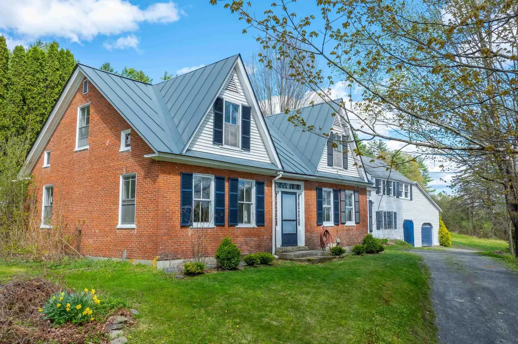 187 Bragg Hill Road Fairlee VT 05045