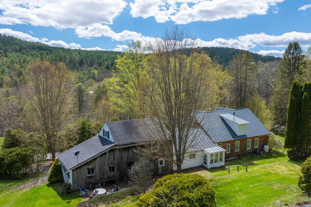 187 Bragg Hill Road Fairlee VT 05045