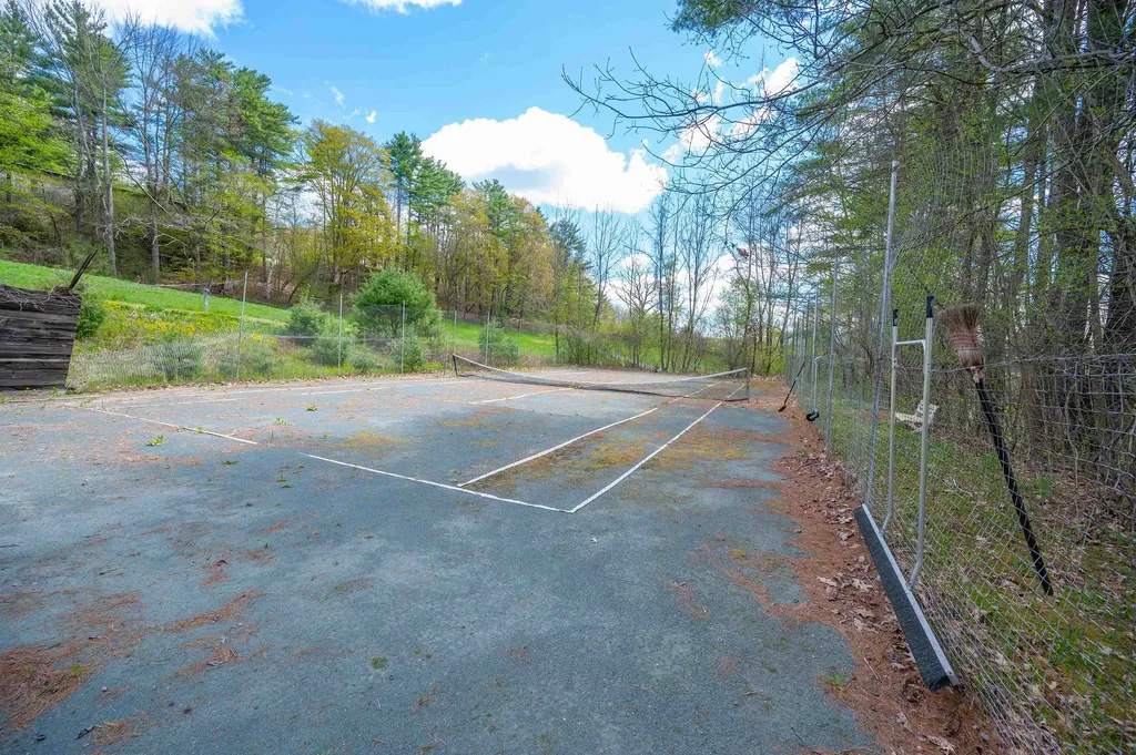 187 Bragg Hill Road Fairlee VT 05045