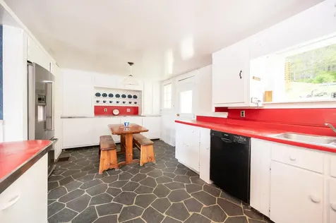 187 Bragg Hill Road Fairlee VT 05045