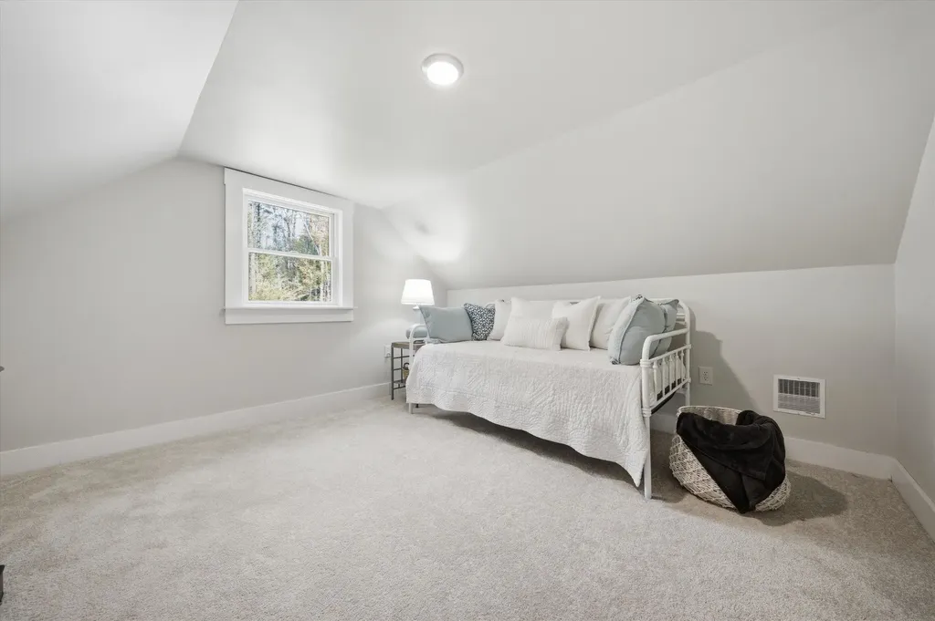 53 Cote Drive Epping NH 03042