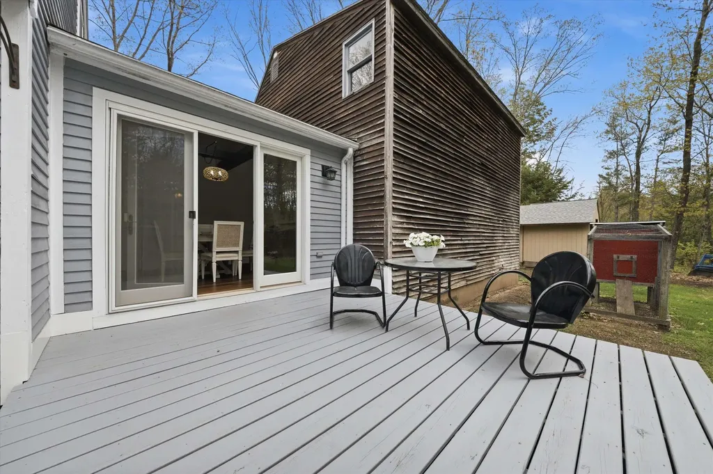 53 Cote Drive Epping NH 03042