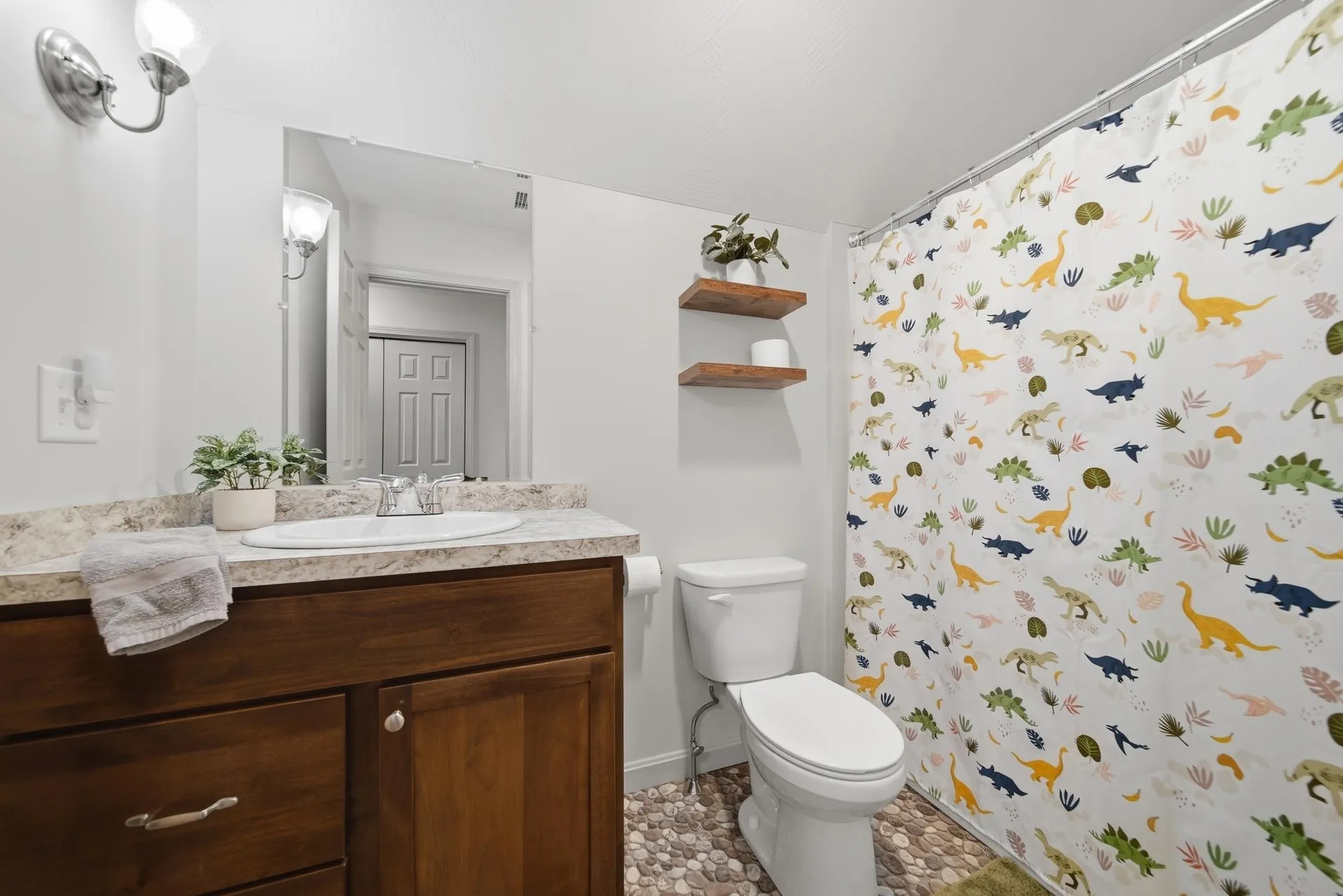 10 Colburn Road New Boston NH 03070