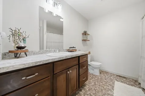 10 Colburn Road New Boston NH 03070