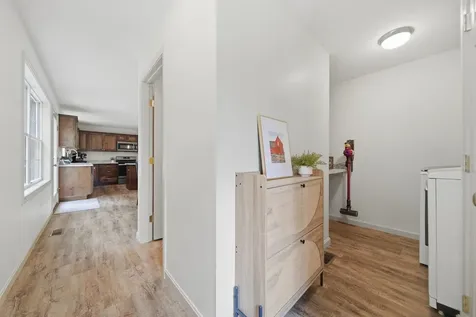 10 Colburn Road New Boston NH 03070