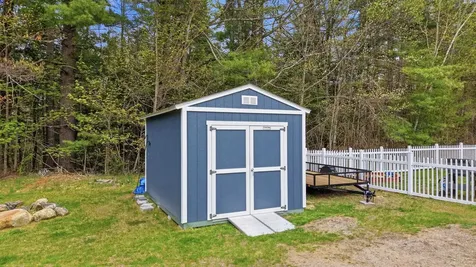 10 Colburn Road New Boston NH 03070
