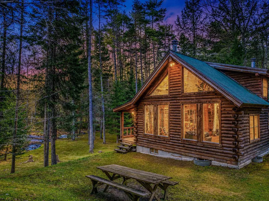 99 Wetherbee Road Lyman NH 03585
