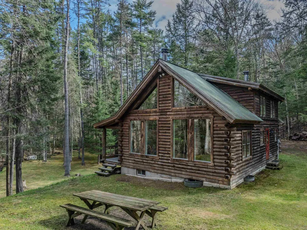 99 Wetherbee Road Lyman NH 03585