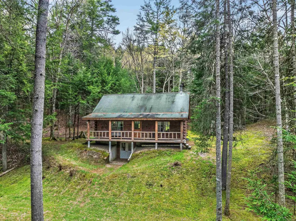 99 Wetherbee Road Lyman NH 03585