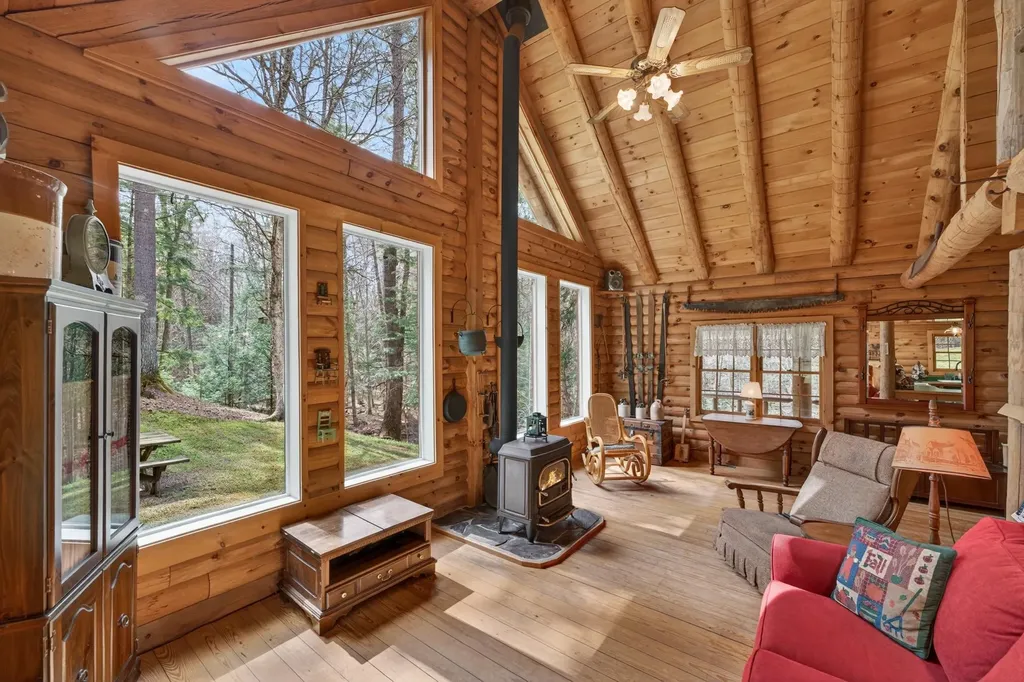 99 Wetherbee Road Lyman NH 03585