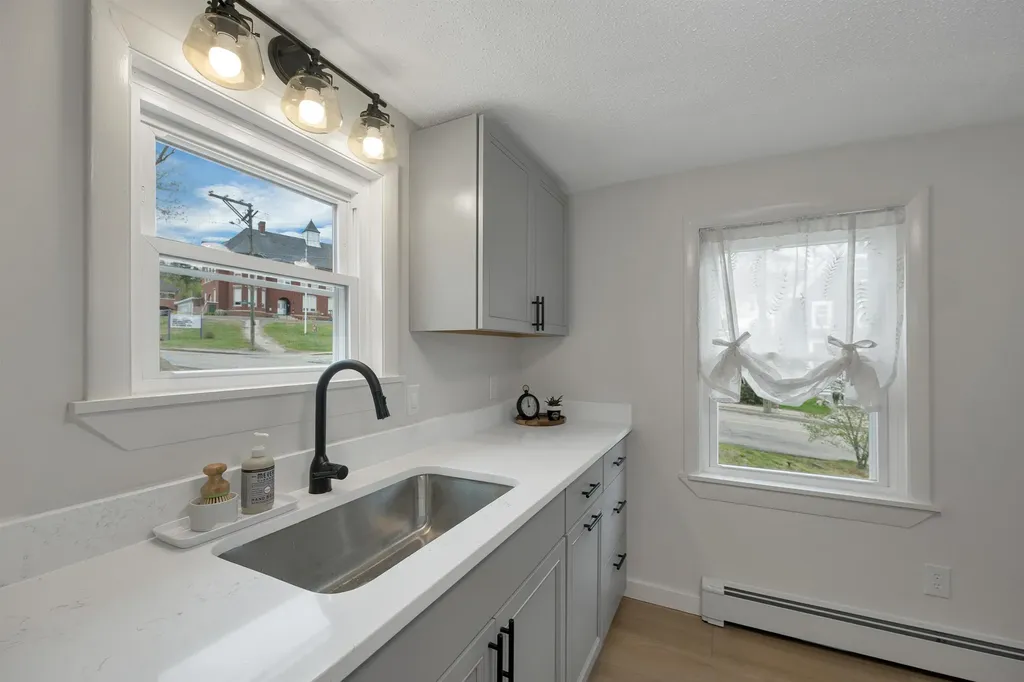 9 Elm Street Milton NH 03851