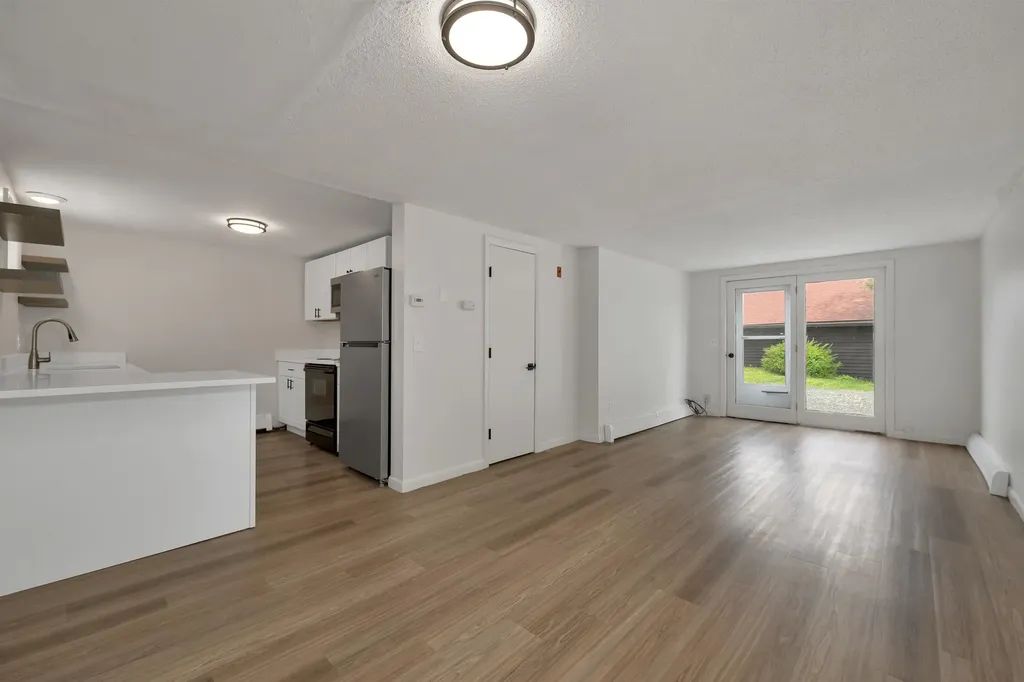 9 Elm Street Milton NH 03851