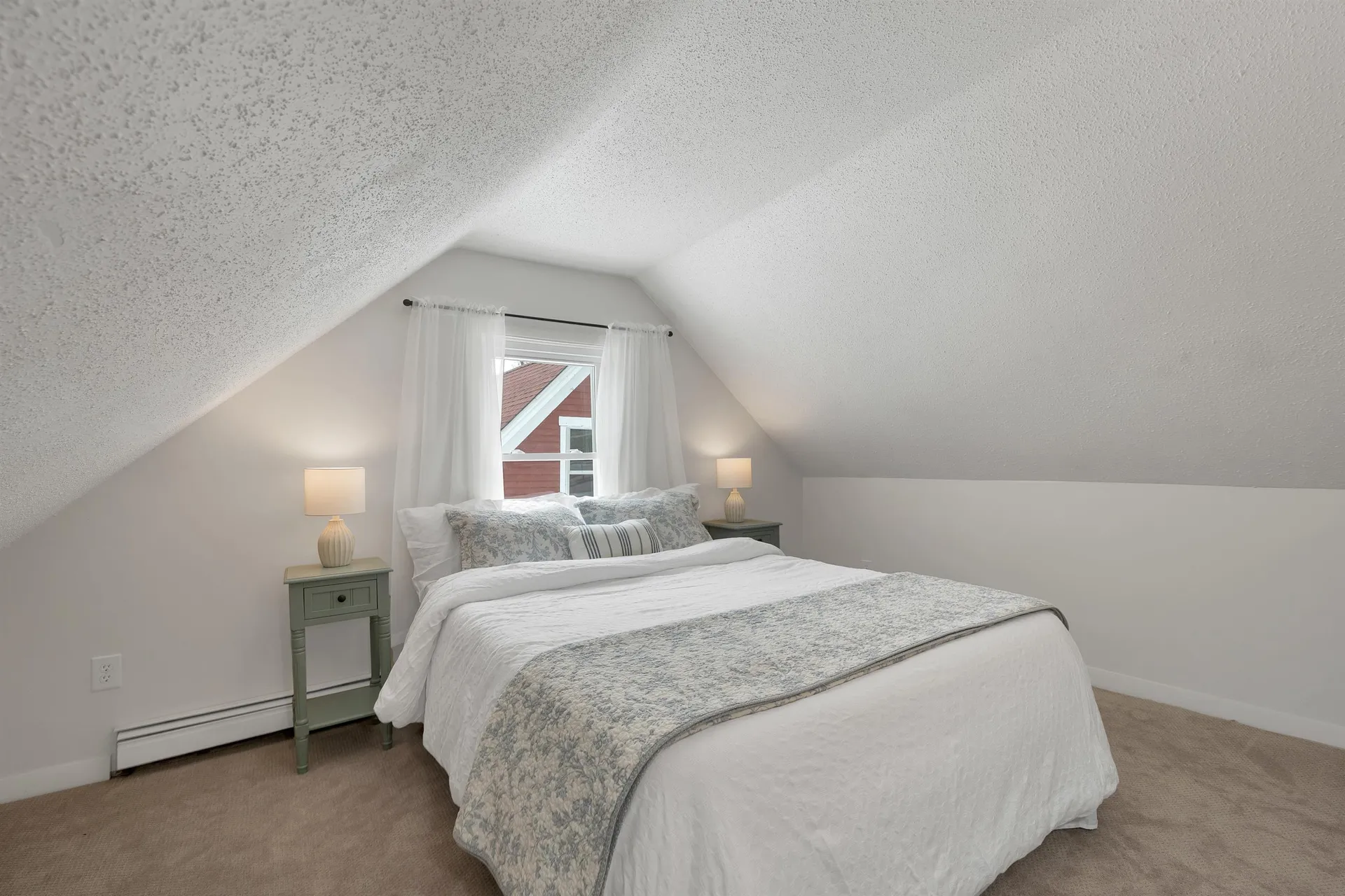 9 Elm Street Milton NH 03851
