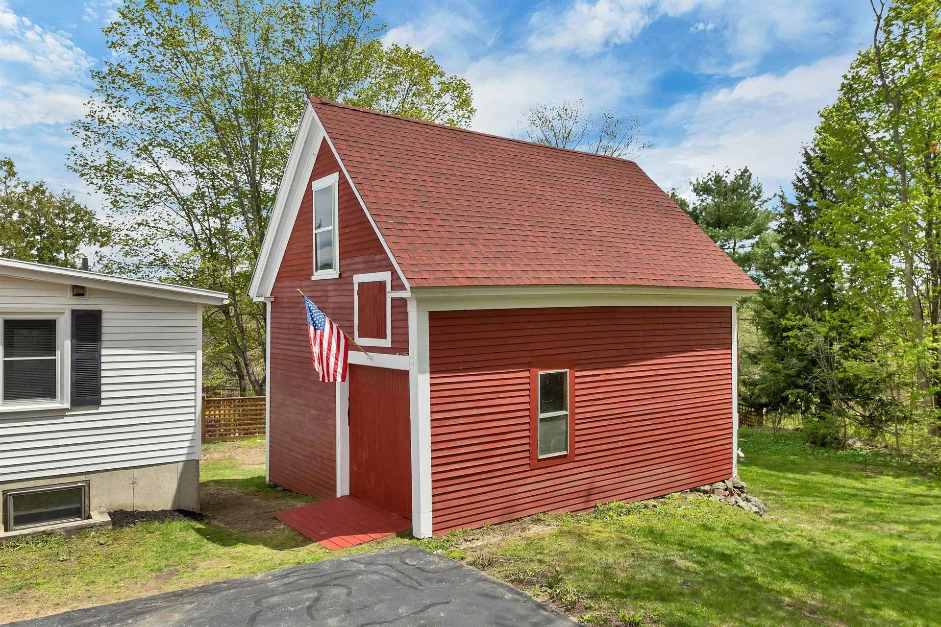 9 Elm Street Milton NH 03851
