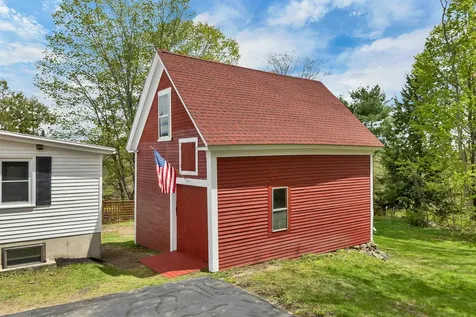 9 Elm Street Milton NH 03851