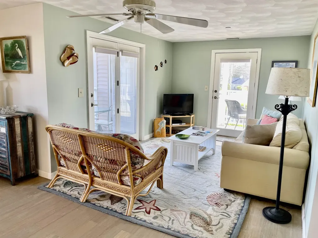 975 Ocean Boulevard Hampton NH 03842