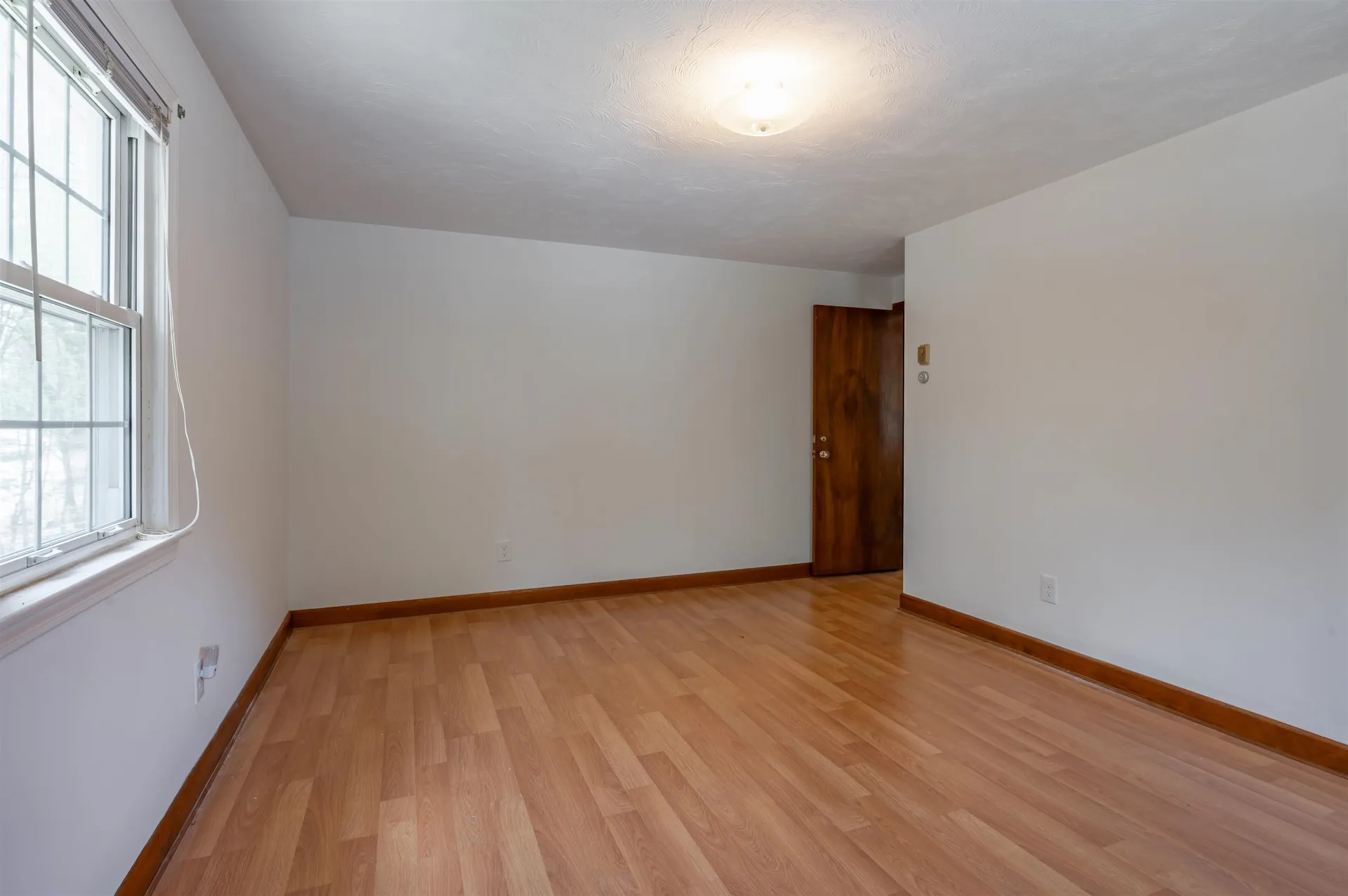 54 Towle Road Chester NH 03036