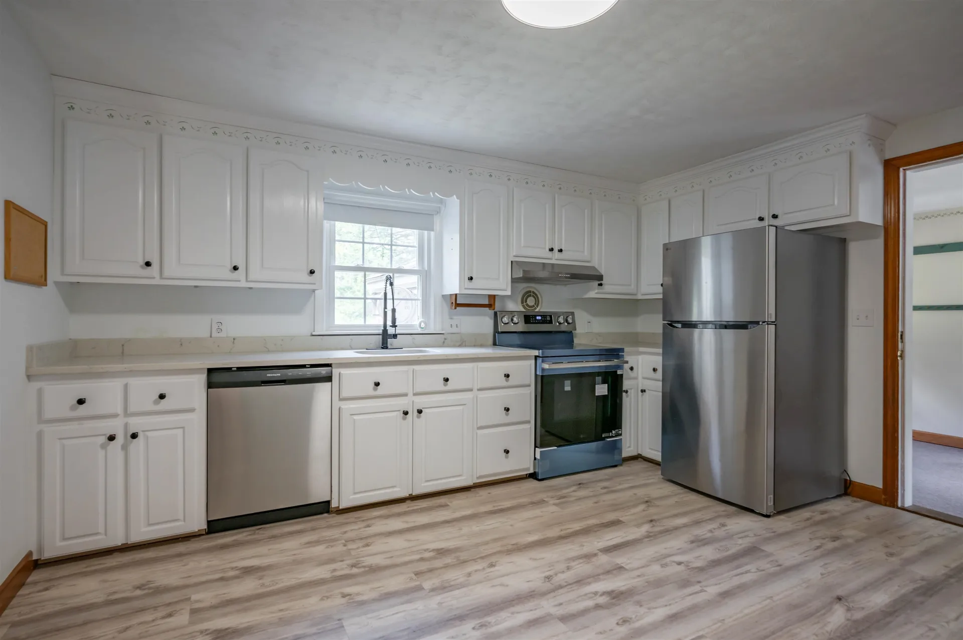 54 Towle Road Chester NH 03036